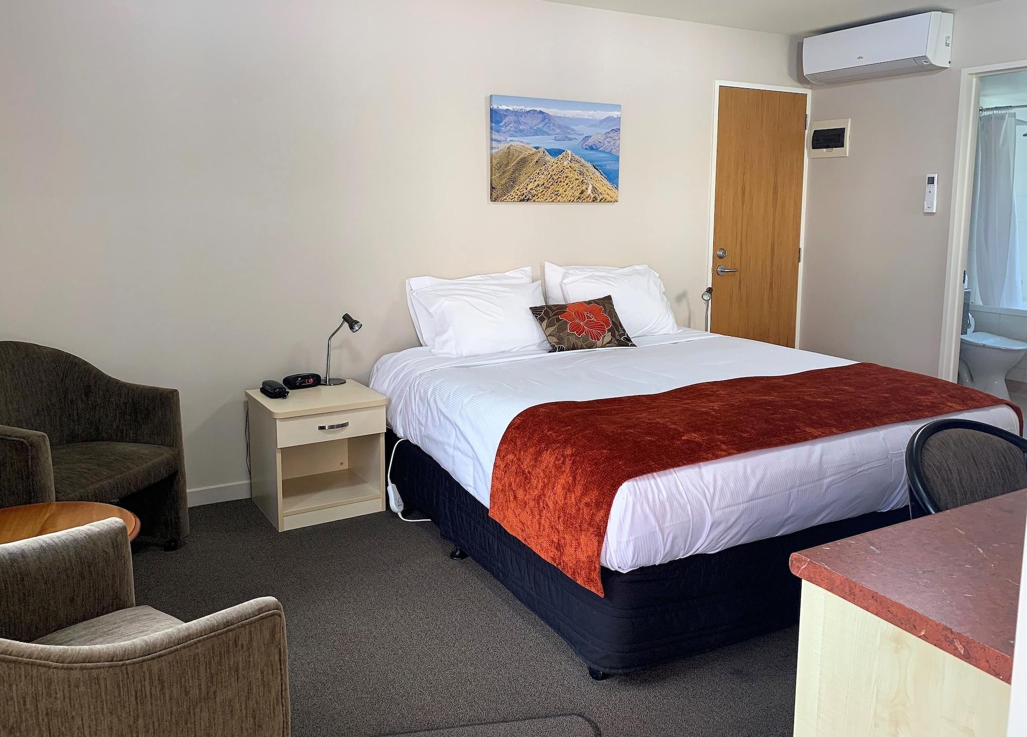 Bella Vista Motel Lake Ванака Экстерьер фото