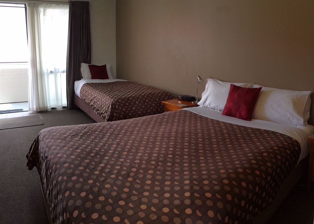 Bella Vista Motel Lake Ванака Экстерьер фото