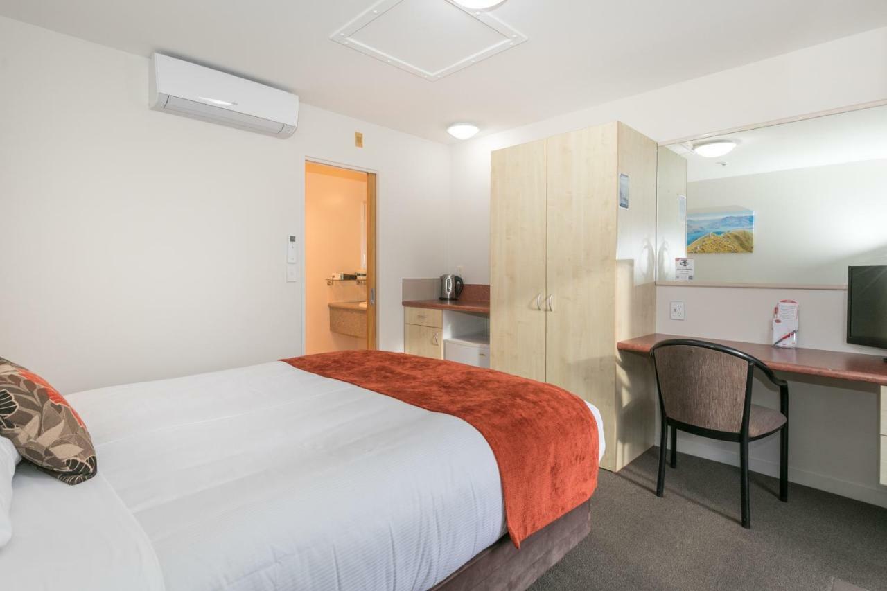 Bella Vista Motel Lake Ванака Экстерьер фото