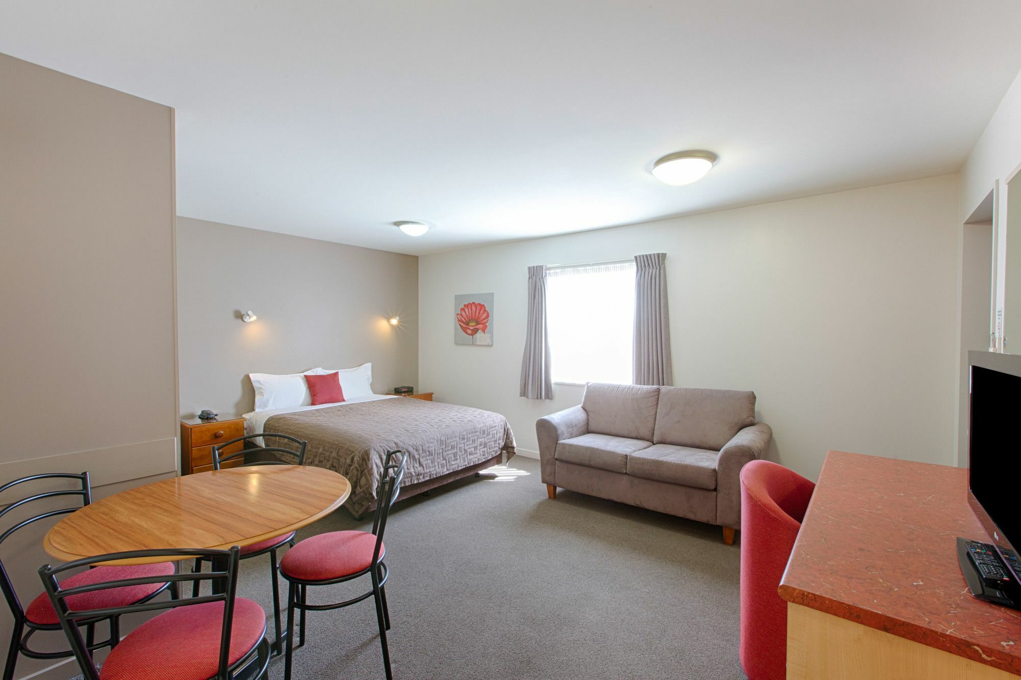 Bella Vista Motel Lake Ванака Экстерьер фото